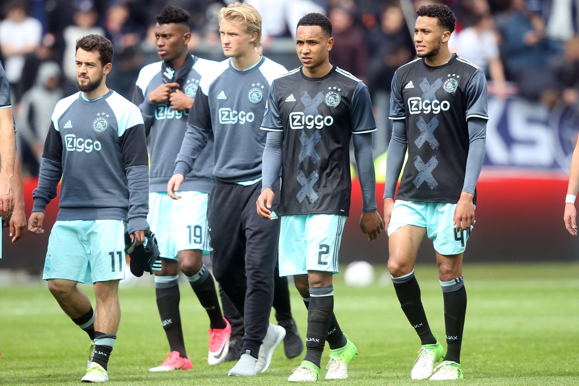 munitie vergroting Continent Ajax presenteert uitshirt voor volgend seizoen - Voetbal International